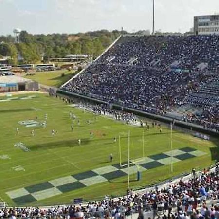 Short Walk To Jsu Stadium, Hospitals, And Bars In Fondren Jackson Esterno foto