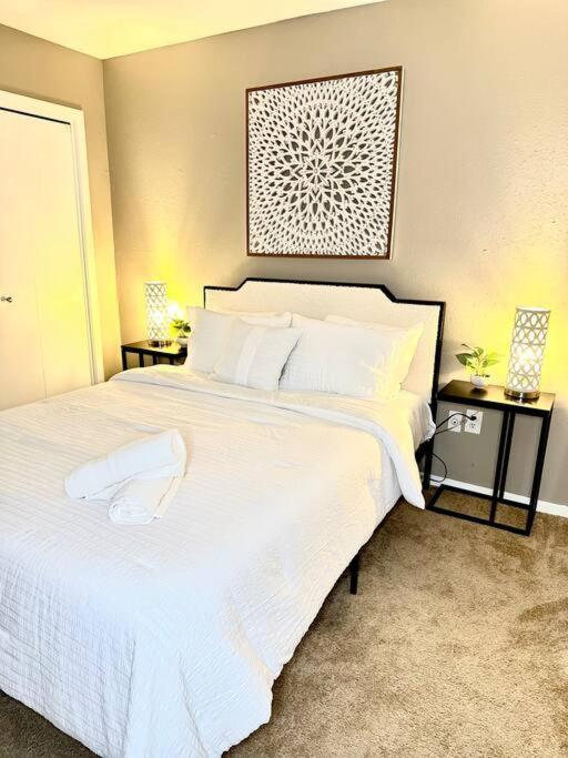 Appartamento Cozy Fondren Getaway-Short Walk To Coffee Shops, Hospital, And Restaurants! Jackson Esterno foto